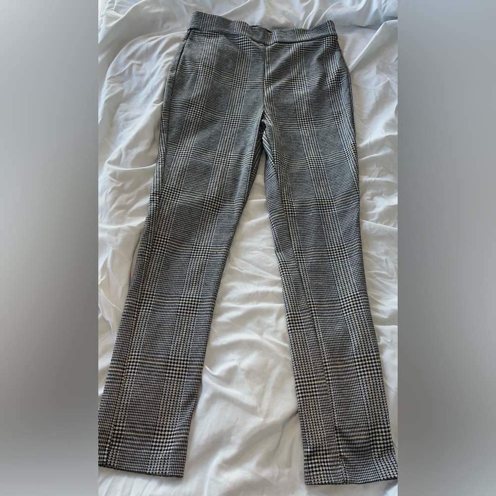 Women’s patterned slacks